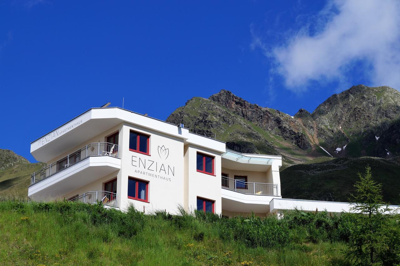 Apartmenthaus Enzian Hochsoelden Exteriör bild