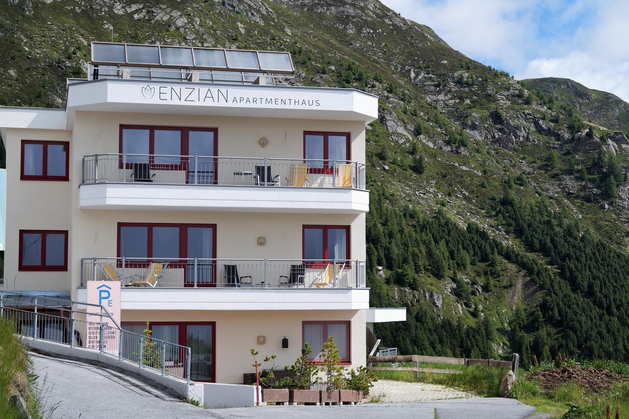 Apartmenthaus Enzian Hochsoelden Exteriör bild
